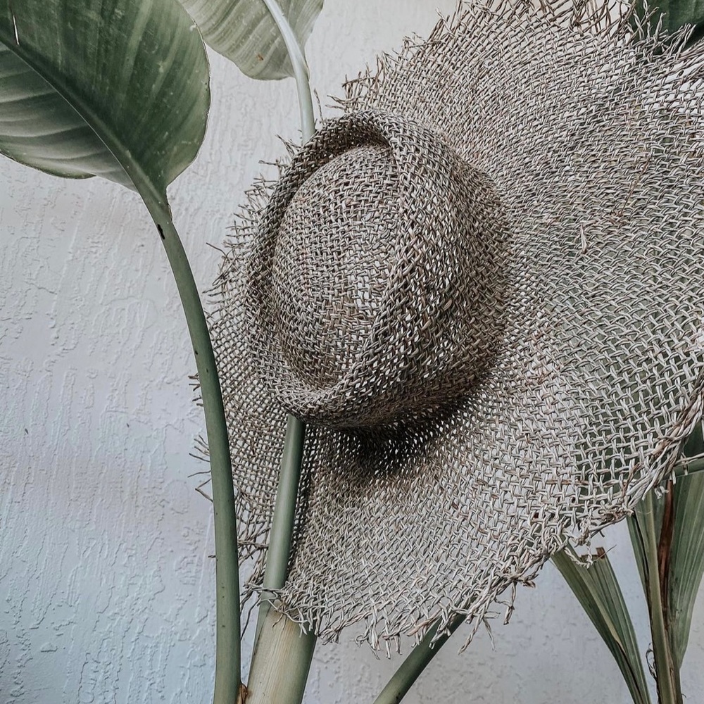 Boutique hat